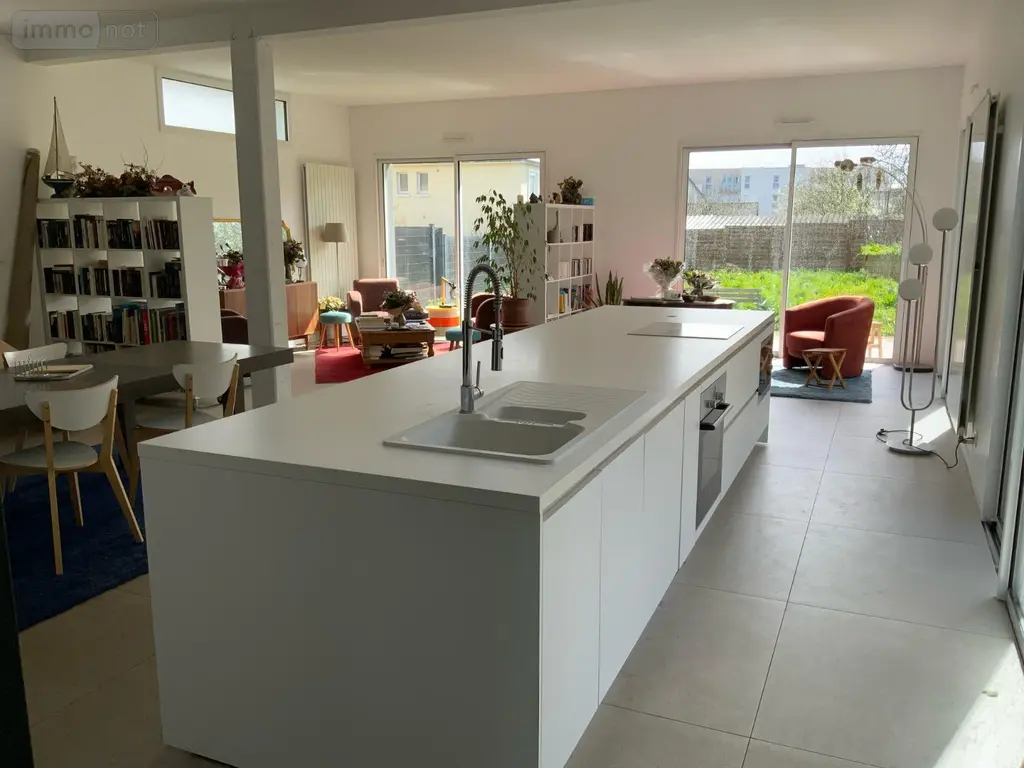 Maison a vendre Chartres-de-Bretagne 35131 Ille-et-Vilaine 35 195 m2 4 pièces 555000 euros JG 352 004