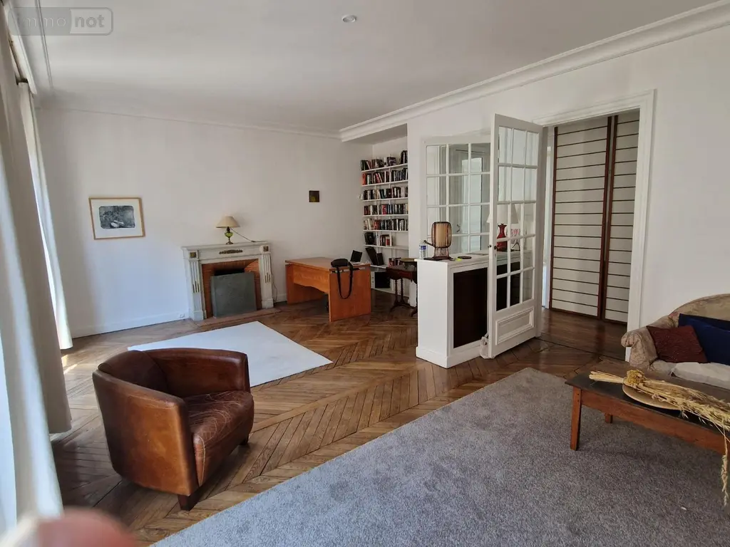 Appartement a vendre Paris 18e Arrondissement 75018 Paris 75 75 m2 3 pièces 766000 euros JG 75018 004