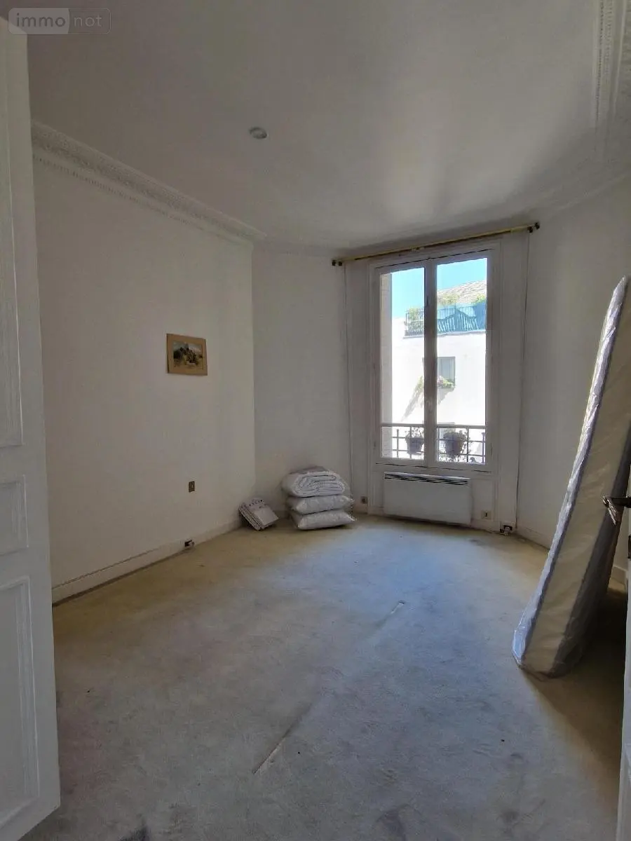 Appartement a vendre Paris 18e Arrondissement 75018 Paris 75 75 m2 3 pièces 766000 euros JG 75018 008