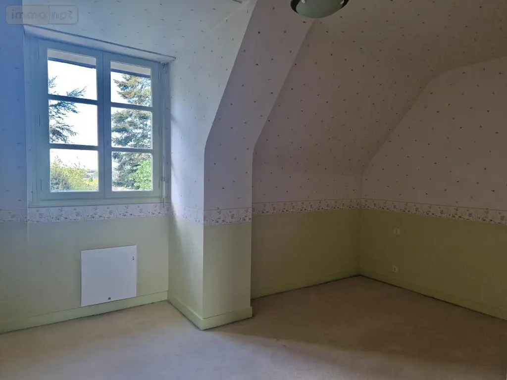 Location maison Châteaugiron 35410 Ille-et-Vilaine 35 134 m2 5 pièces 1050 euros LOC 36 012