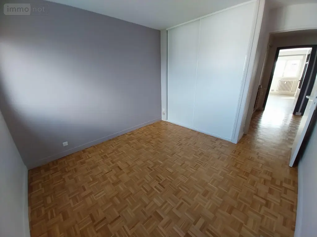 Appartement a vendre Vitré 35500 Ille-et-Vilaine 35 65 m2 3 pièces 177480 euros 35131-120 006
