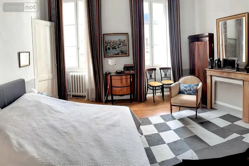 Maison a vendre Bordeaux 33000 Gironde 33 299 m2 9 pièces 1680000 euros 013/336 012