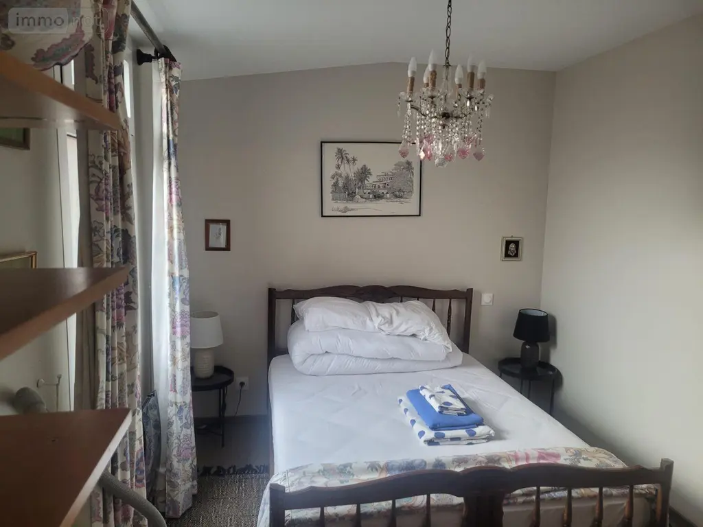 Location appartement Eu 76260 Seine-Maritime 76 29 m2 2 pièces 530 euros 76041/56 002