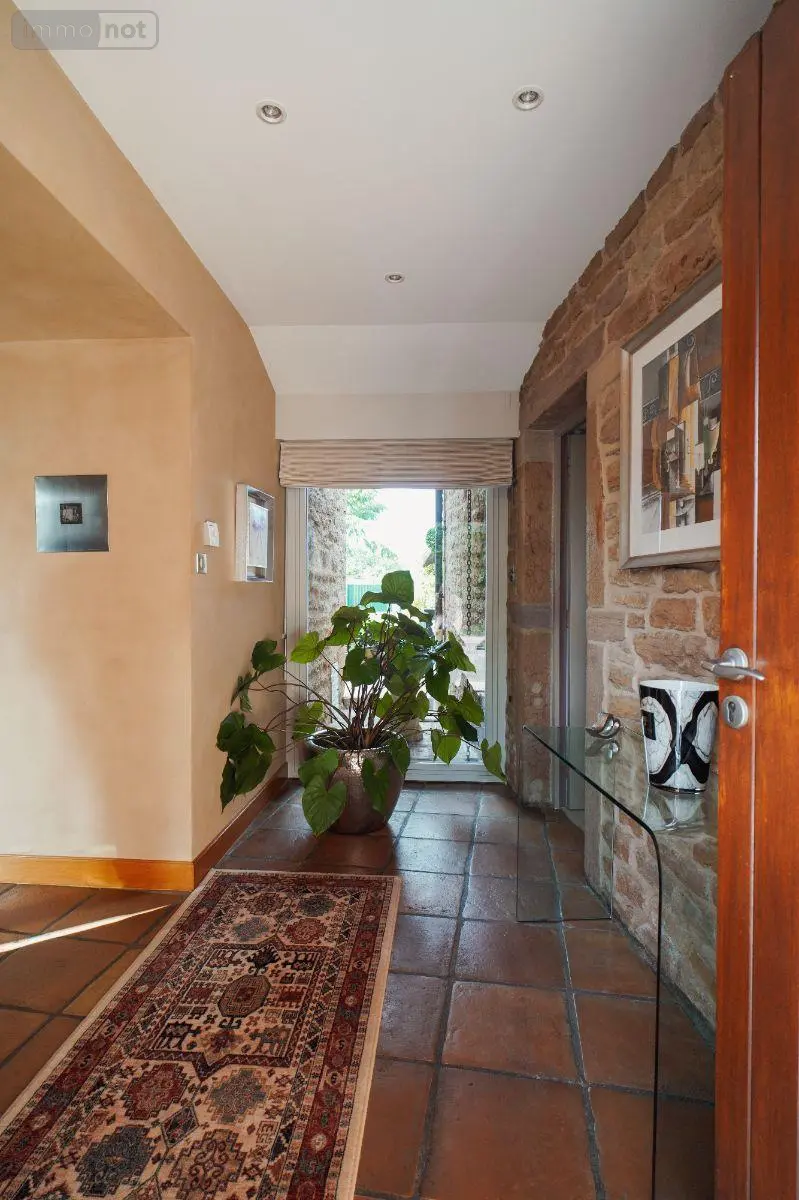 Maison a vendre Charnay-lès-Mâcon 71850 Saône-et-Loire 71 231 m2 9 pièces 985000 euros 13779/970 005