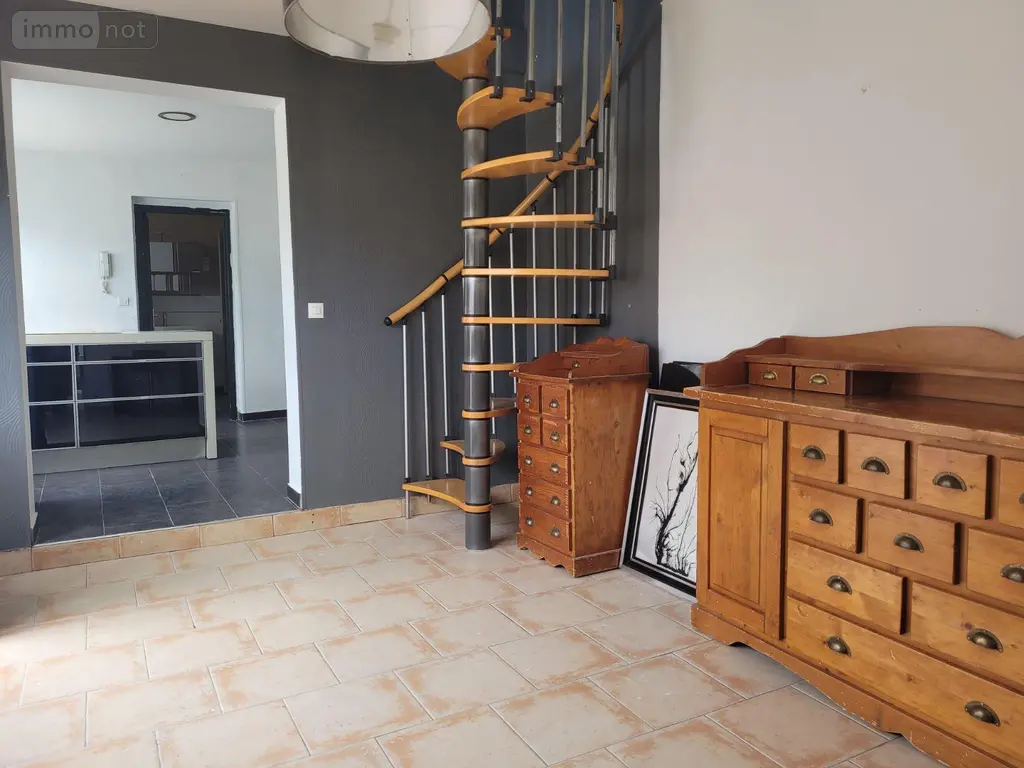 Appartement a vendre Calais 62100 Pas-de-Calais 62 80 m2 3 pièces 132500 euros F5999 001