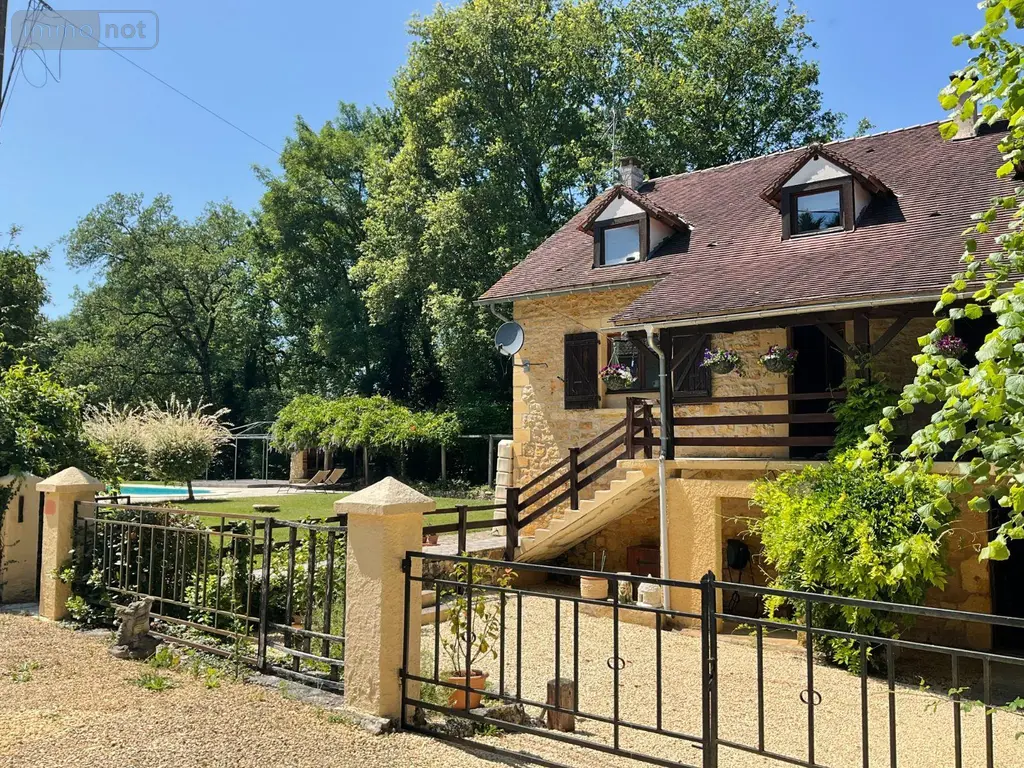 Maison a vendre Gourdon 46300 Lot 46 137 m2 4 pièces 342900 euros 46041/430 001