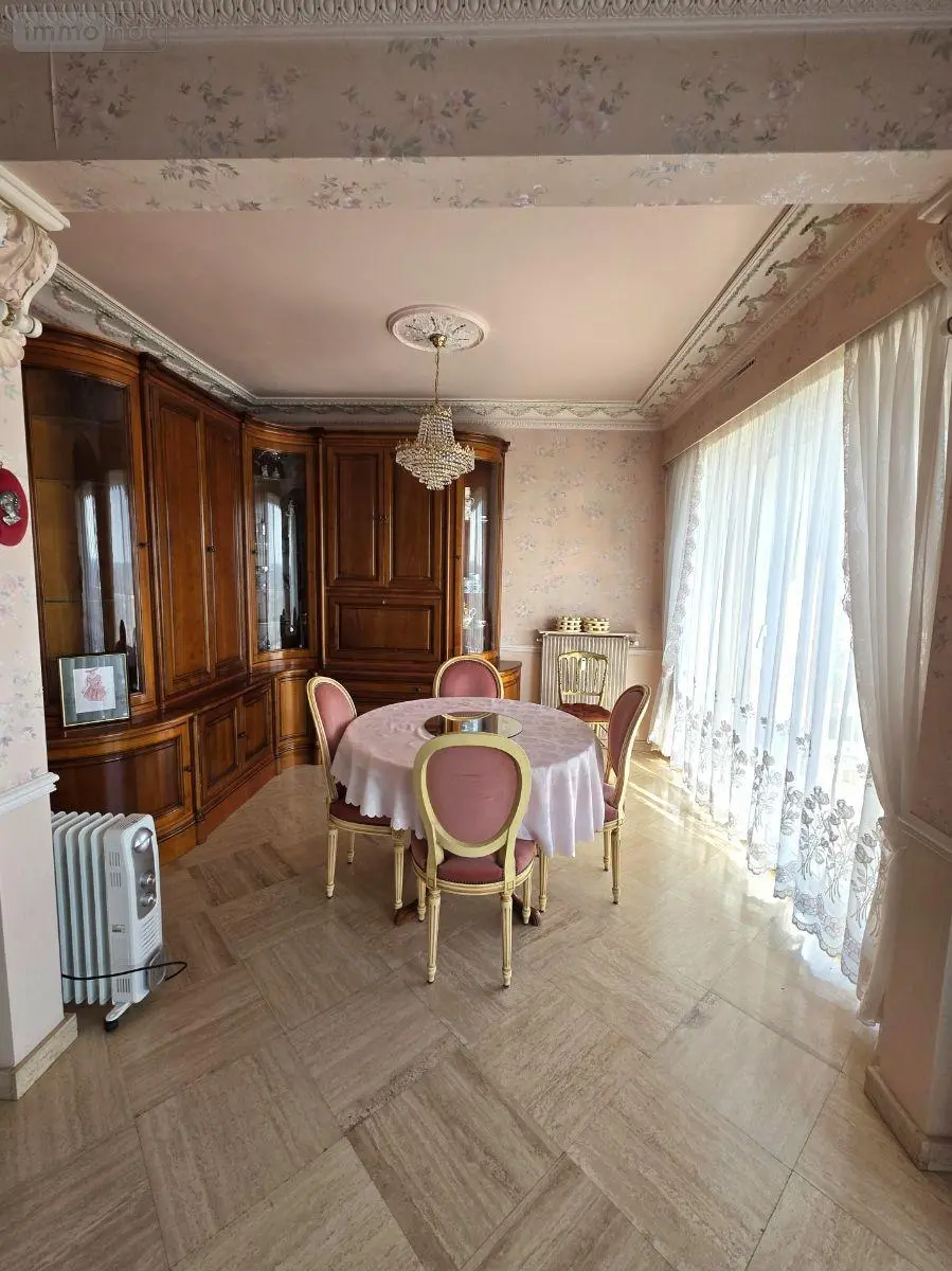 Appartement a vendre Angers 49000 Maine-et-Loire 49 94 m2 5 pièces 189900 euros 49115/MAIS/504 003