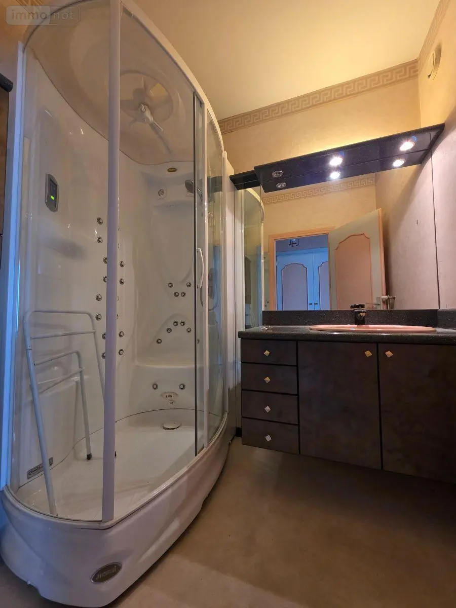 Appartement a vendre Angers 49000 Maine-et-Loire 49 94 m2 5 pièces 189900 euros 49115/MAIS/504 010