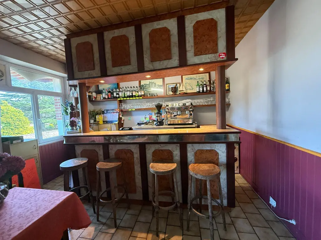 Immeuble de rapport a vendre Plestin-les-Grèves 22310 Côtes-d'Armor 22 276 m2 15 pièces 271700 euros 22095IMMR229 003