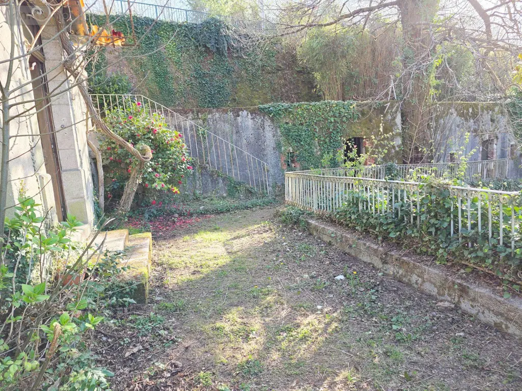 Maison a vendre Tulle 19000 Corrèze 19 250 m2 9 pièces 147560 euros 10803/119 002