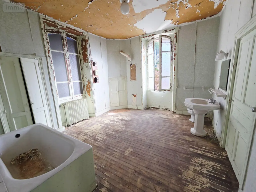 Maison a vendre Tulle 19000 Corrèze 19 250 m2 9 pièces 147560 euros 10803/119 022