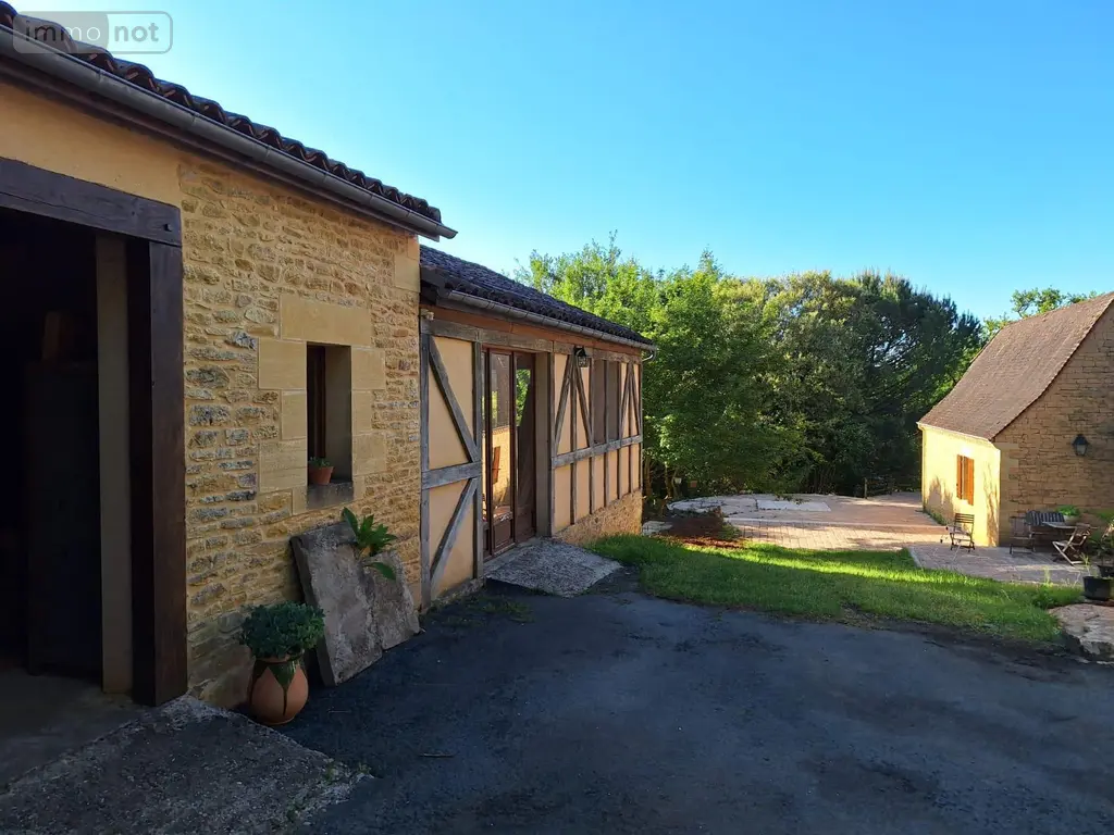Maison a vendre Sarlat-la-Canéda 24200 Dordogne 24 160 m2 6 pièces 386700 euros 18113/141 020