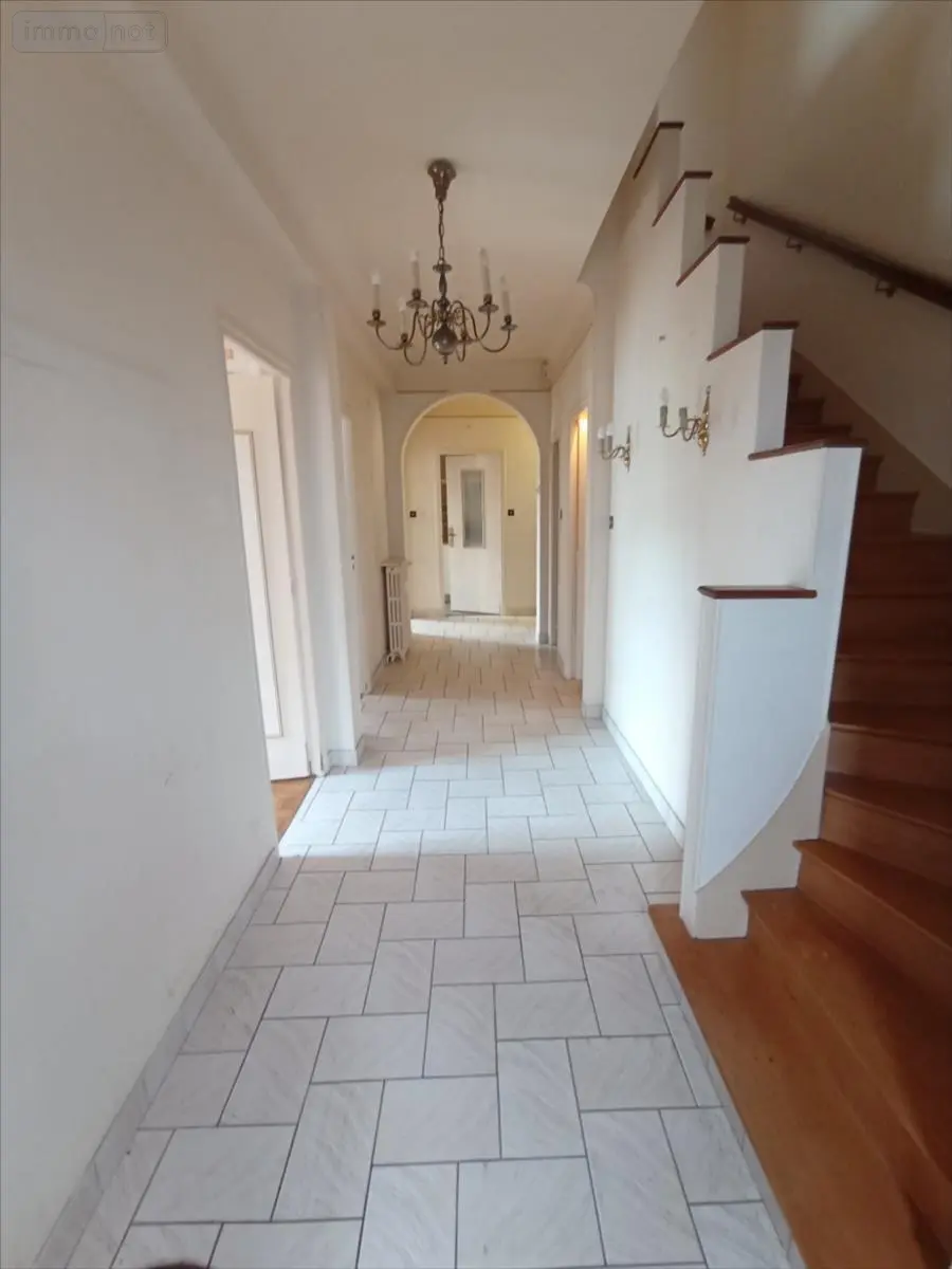 Maison a vendre Condé-en-Normandie 14110 Calvados 14 186 m2 7 pièces 129805 euros 14085-3623 004