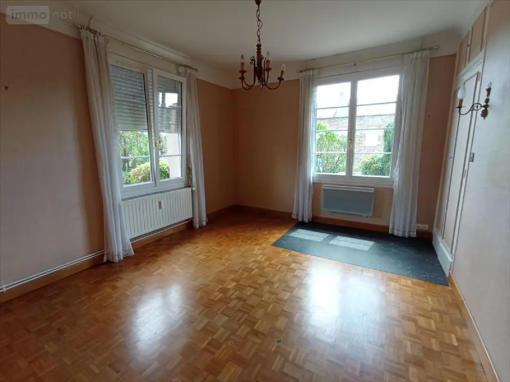 Maison a vendre Condé-en-Normandie 14110 Calvados 14 186 m2 7 pièces 129805 euros 14085-3623 010