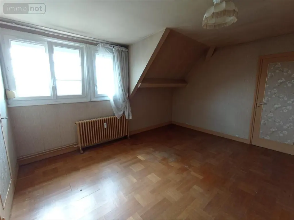 Maison a vendre Condé-en-Normandie 14110 Calvados 14 186 m2 7 pièces 129805 euros 14085-3623 017