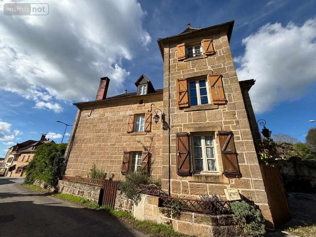 Maison a vendre Lacapelle-Marival 46120 Lot 46 227 m2 7 pièces 198700 euros 46030/MAIS/553 018
