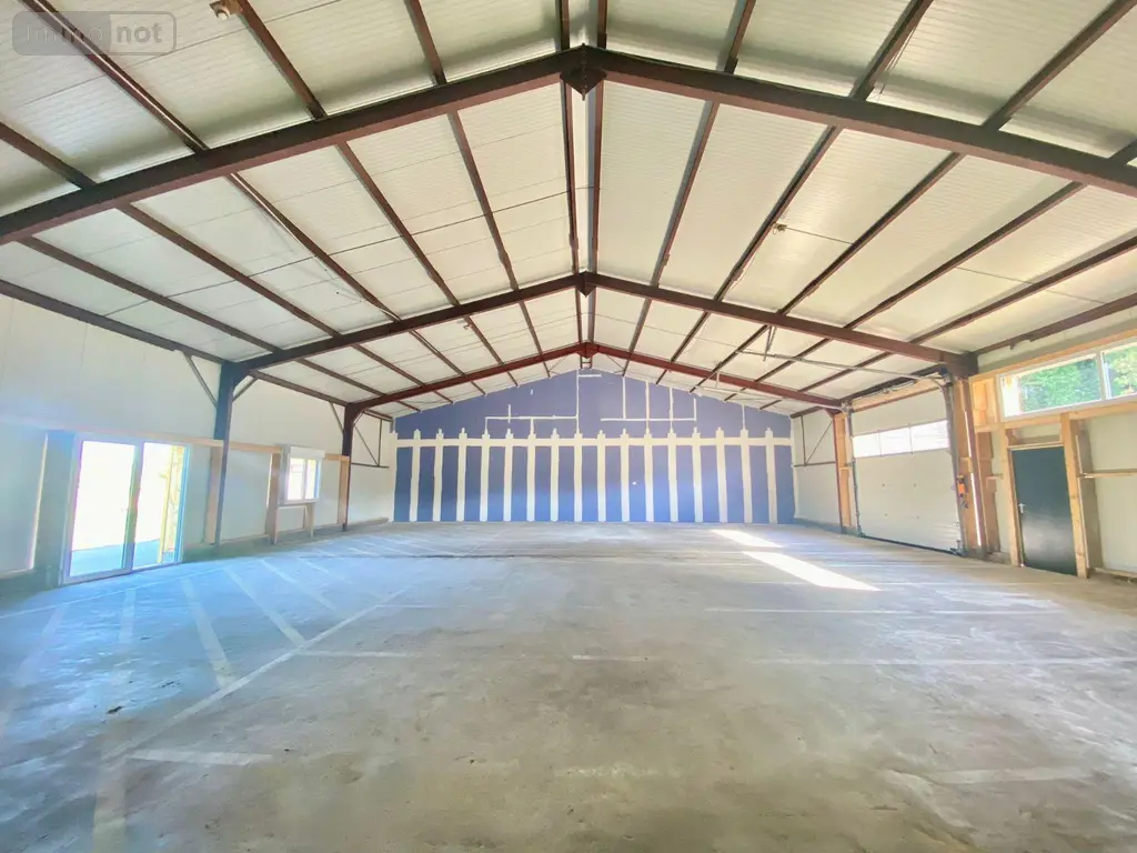 Location fonds et murs commerciaux Le Mans 72000 Sarthe 72 285 m2 1425 euros 72122-1402 005