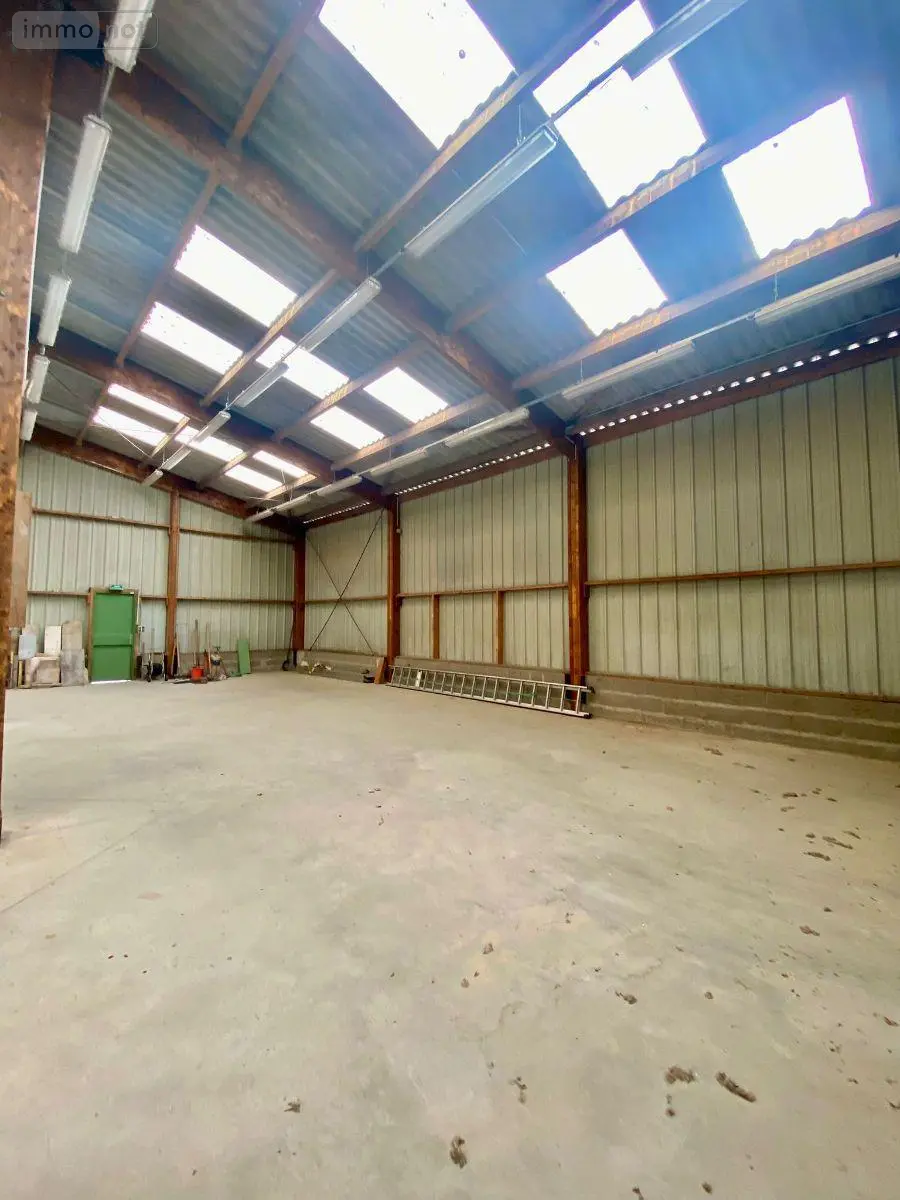 Location fonds et murs commerciaux Le Mans 72000 Sarthe 72 105 m2 550 euros 72122-1403 002