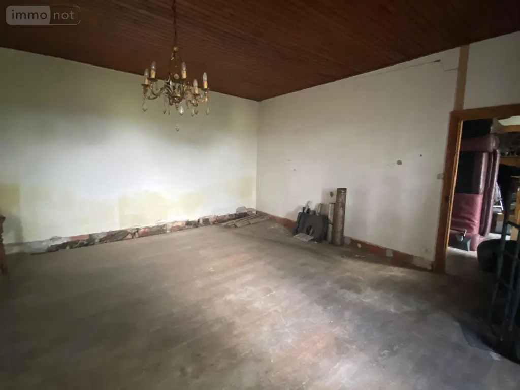 Maison a vendre Saint-Chamant 15140 Cantal 15 160 m2 73140 euros 15060/1226 010