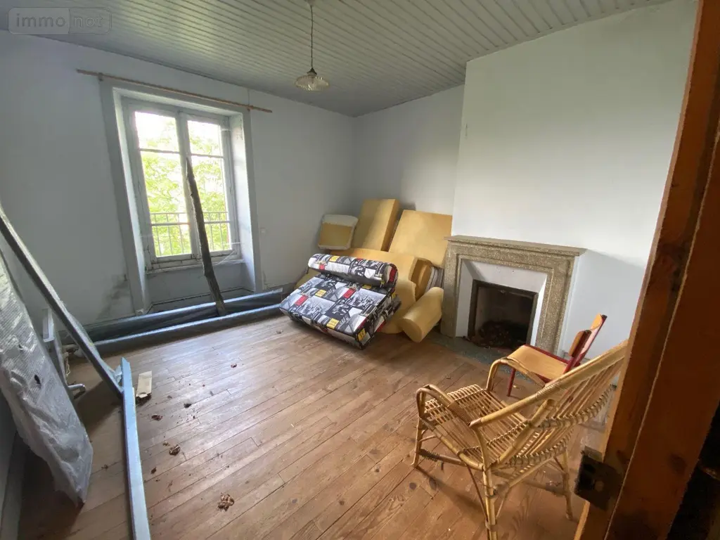 Maison a vendre Saint-Chamant 15140 Cantal 15 160 m2 73140 euros 15060/1226 014