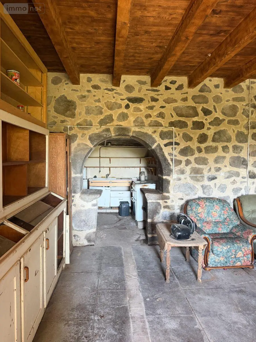 Maison a vendre Saint-Chamant 15140 Cantal 15 160 m2 73140 euros 15060/1226 007