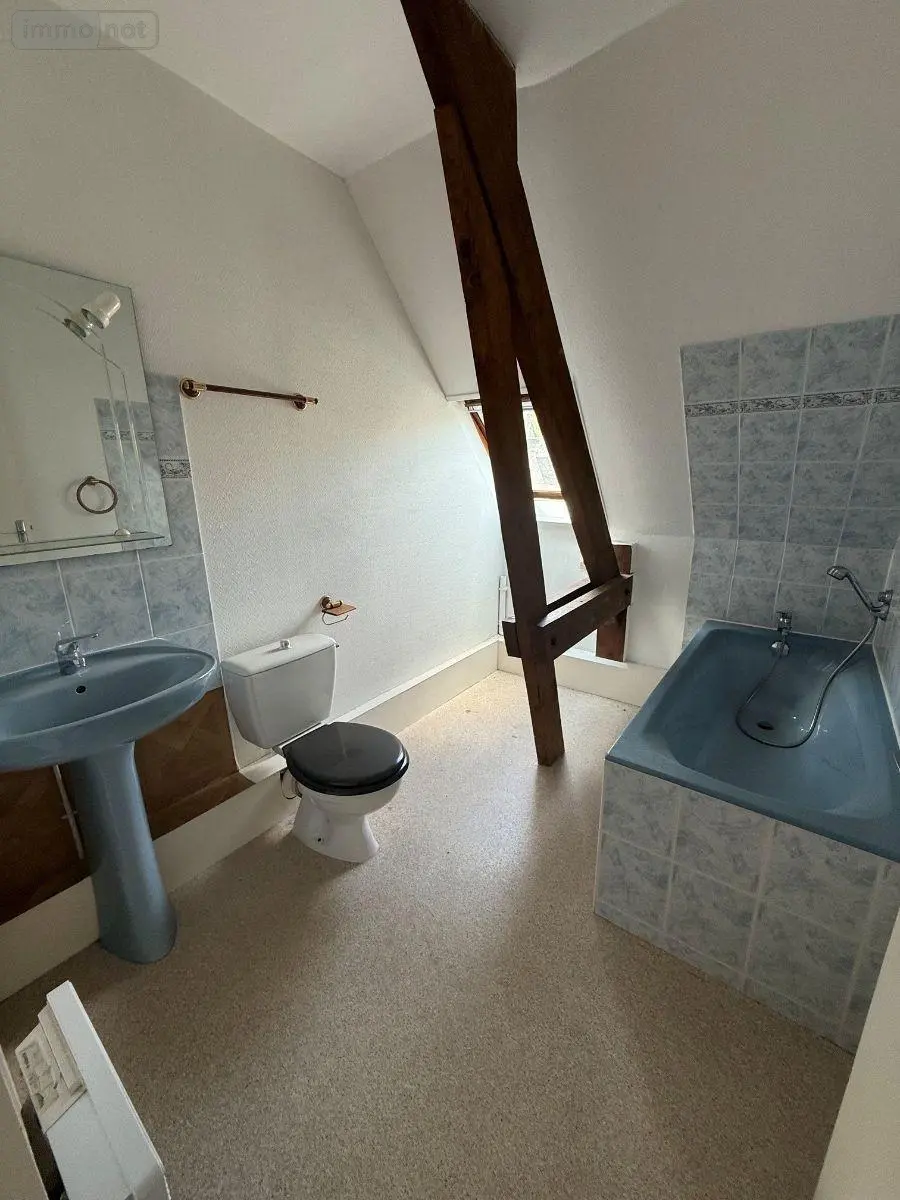 Location appartement Condé-en-Normandie 14110 Calvados 14 51 m2 3 pièces 434 euros 212 005