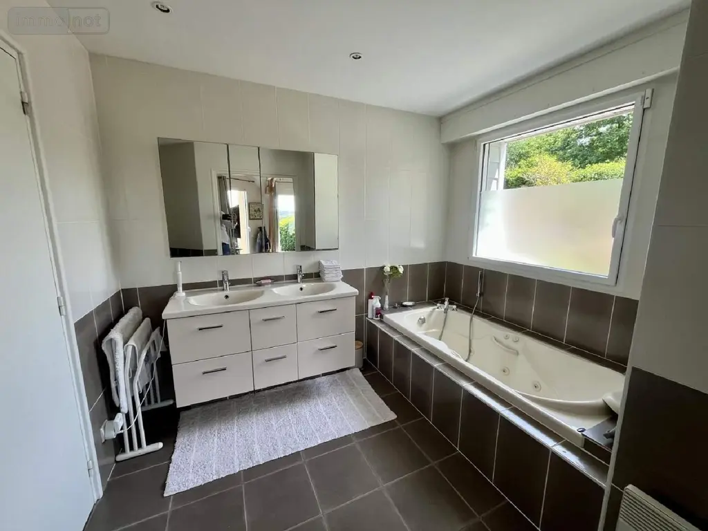 Maison a vendre Laillé 35890 Ille-et-Vilaine 35 202 m2 8 pièces 499000 euros 138/2269 011