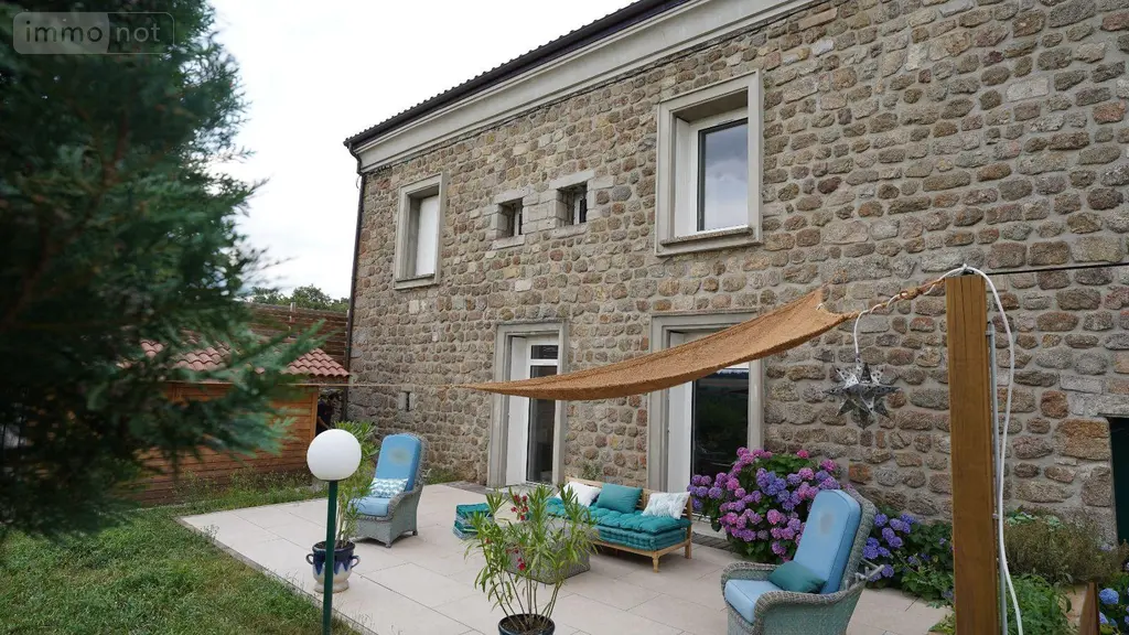 Maison a vendre Monistrol-sur-Loire 43120 Haute-Loire 43 390 m2 12 pièces 1230000 euros 02 025