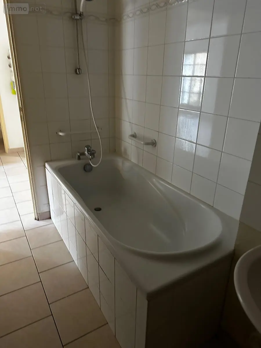 Appartement a vendre Richelieu 37120 Indre-et-Loire 37 46 m2 2 pièces 55500 euros 37049-92 002