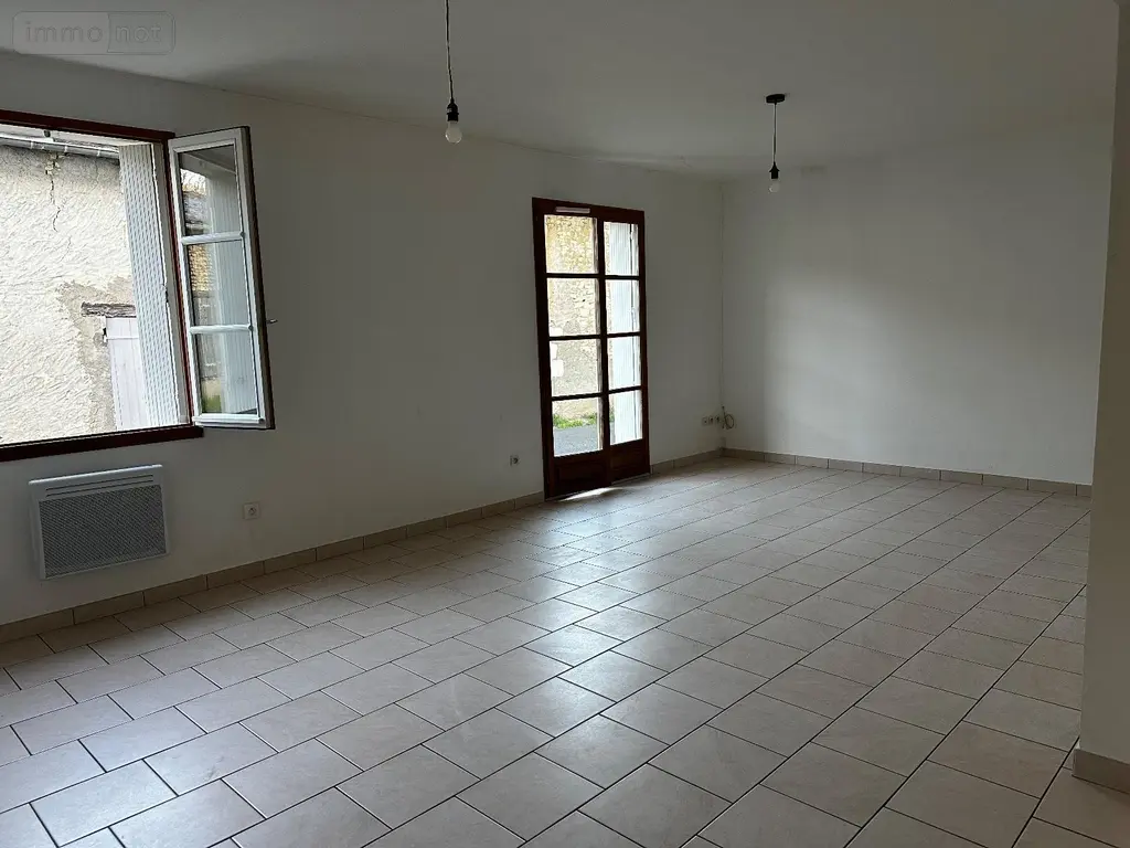 Appartement a vendre Richelieu 37120 Indre-et-Loire 37 46 m2 2 pièces 55500 euros 37049-92 003