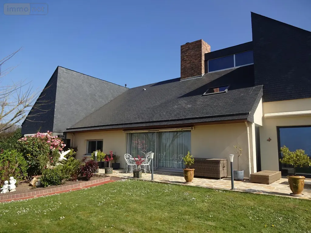 Maison a vendre La Chapelle-Fleurigné 35133 Ille-et-Vilaine 35 302 m2 10 pièces 815000 euros 036/782 005