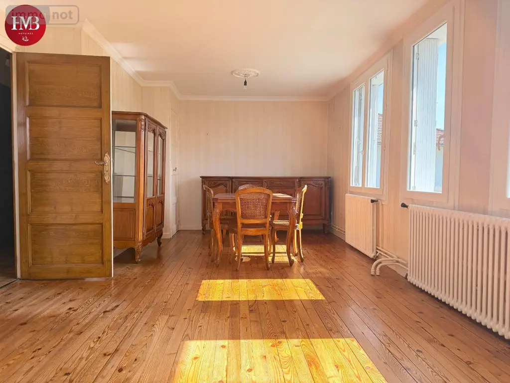 Maison a vendre Aurillac 15000 Cantal 15 105 m2 8 pièces 166400 euros 10627/1020 006