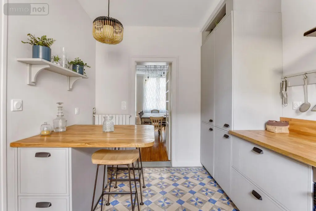 Maison a vendre Mayet 72360 Sarthe 72 232 m2 11 pièces 251520 euros 13861/1617 007
