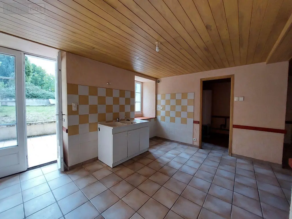 Maison a vendre Saint Privat en Périgord 24410 Dordogne 24 118 m2 5 pièces 137800 euros 18113/143 007
