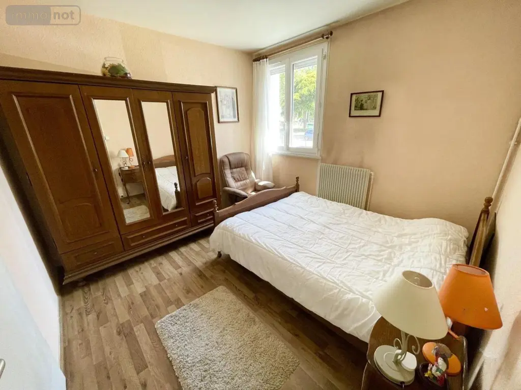Appartement a vendre Orléans 45000 Loiret 45 50 m2 3 pièces 115400 euros 12295/232 010