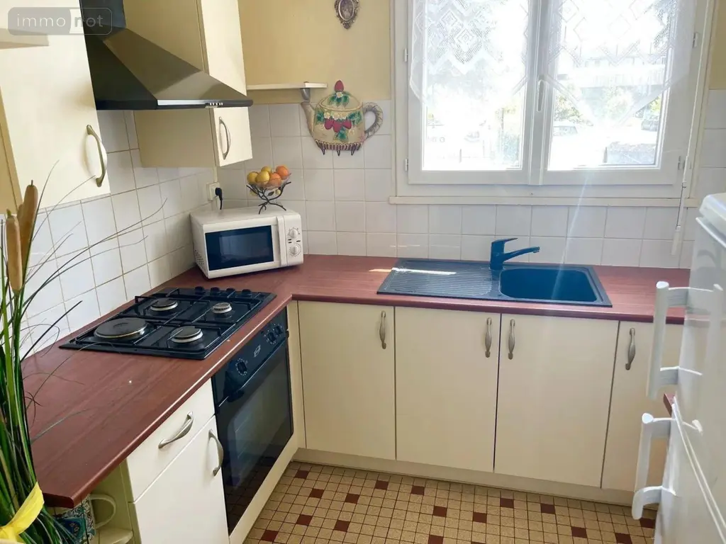 Appartement a vendre Orléans 45000 Loiret 45 50 m2 3 pièces 115400 euros 12295/232 005
