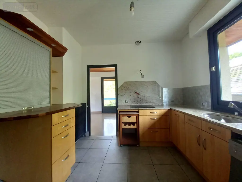 Maison a vendre Fougères 35300 Ille-et-Vilaine 35 256 m2 7 pièces 488600 euros 35034-1010802 005