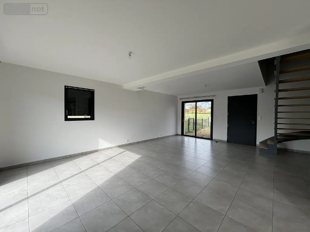 Location maison Romagné 35133 Ille-et-Vilaine 35 124 m2 5 pièces 1020 euros 1401 002