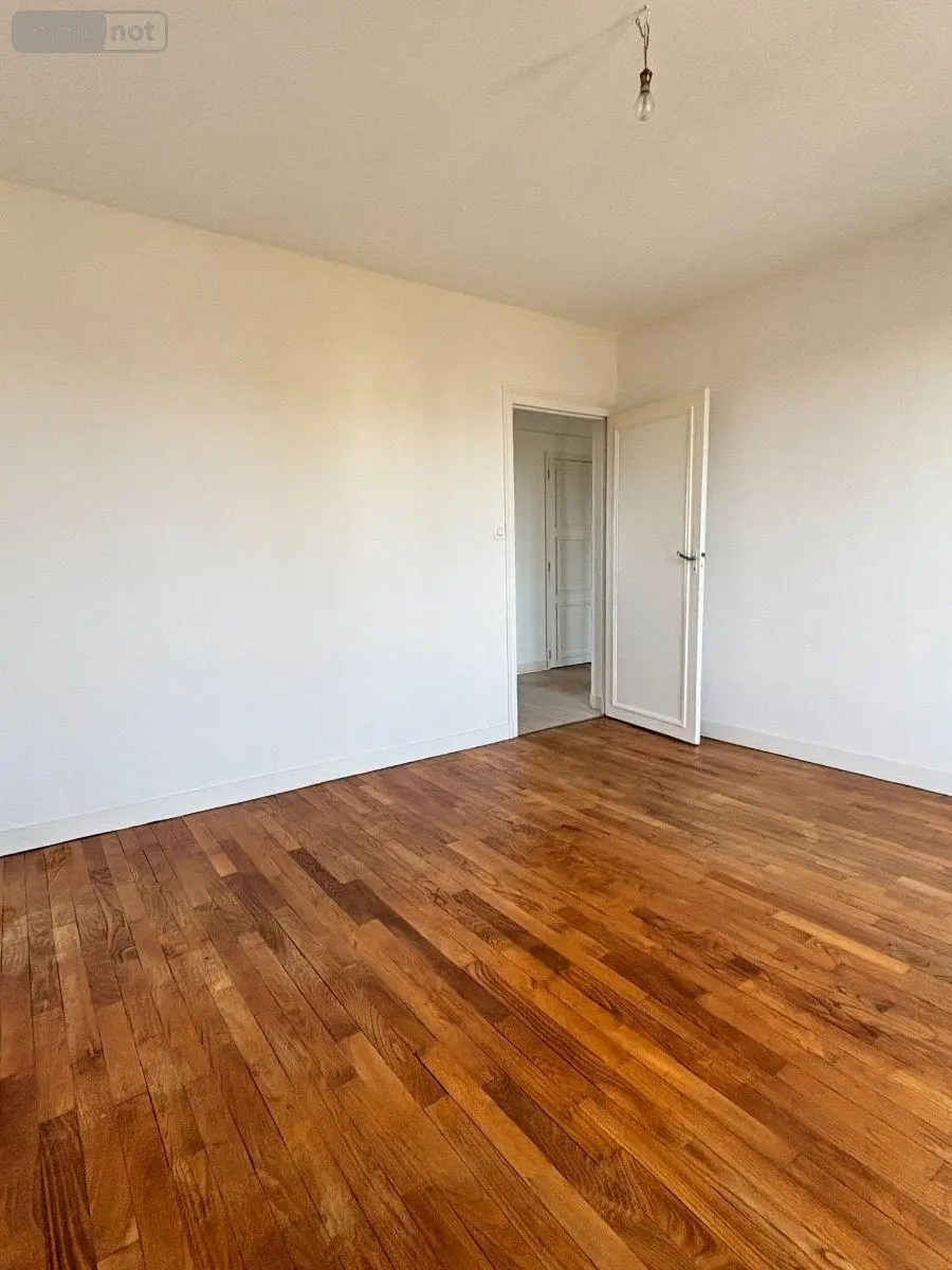 Appartement a vendre Fougères 35300 Ille-et-Vilaine 35 79 m2 4 pièces 150740 euros 1358 011