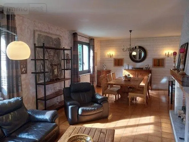 Maison a vendre Murat 15300 Cantal 15 180 m2 429000 euros FG/2435 003