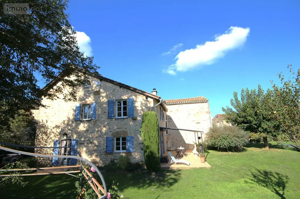 Maison a vendre Laguépie 82250 Tarn-et-Garonne 82 213 m2 9 pièces 321450 euros 3199 004