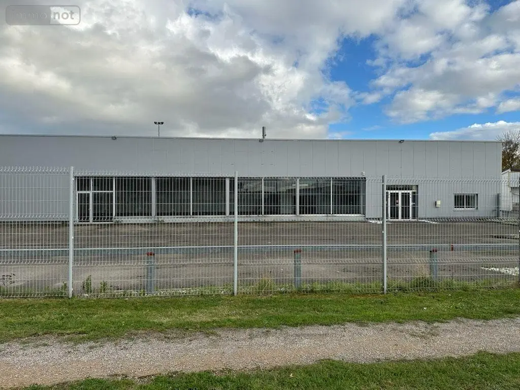 Location fonds et murs commerciaux Poulainville 80260 Somme 80 1060 m2 6 pièces 8000 euros 1/784 001