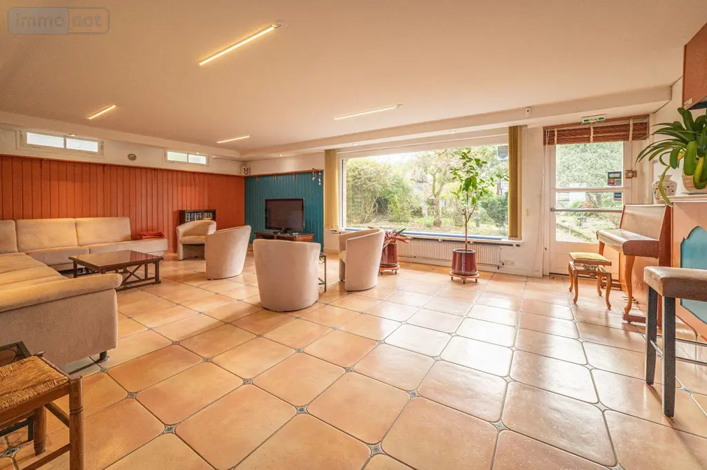 Propriete a vendre Plougasnou 29630 Finistère 29 400 m2 20 pièces 997500 euros STSA 002