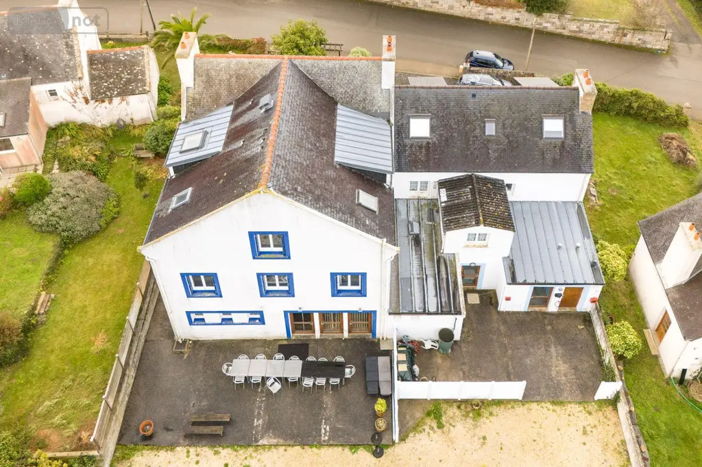 Propriete a vendre Plougasnou 29630 Finistère 29 400 m2 20 pièces 997500 euros STSA 020