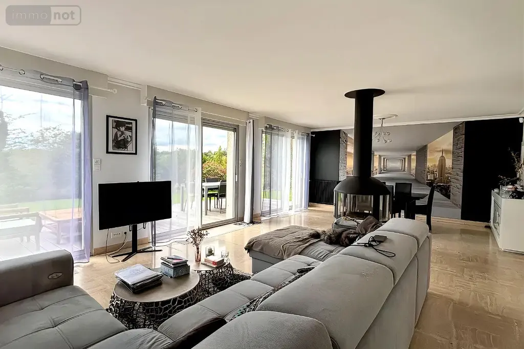 Maison a vendre Fougères 35300 Ille-et-Vilaine 35 260 m2 8 pièces 493810 euros 1326 003