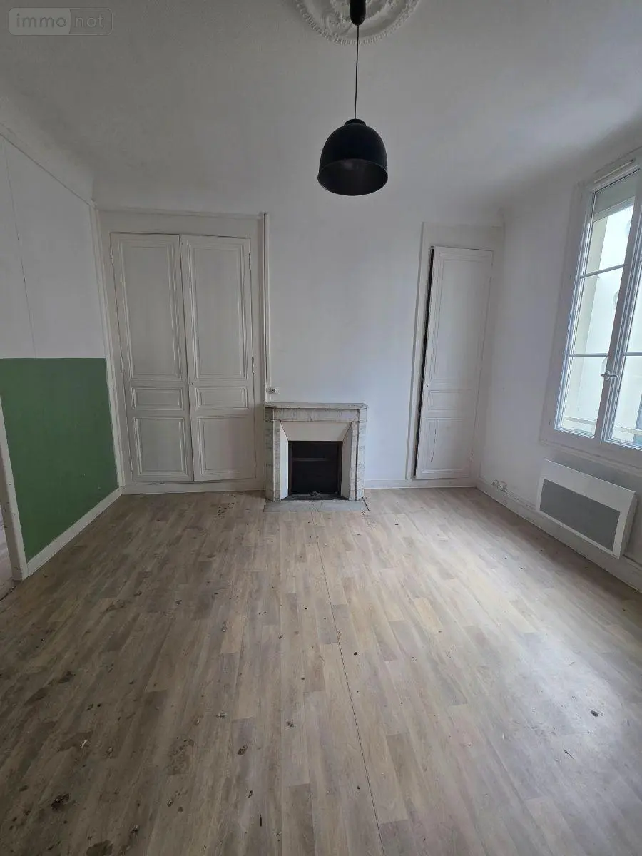 Immeuble de rapport a vendre Angers 49000 Maine-et-Loire 49 242 m2 16 pièces 572000 euros 49115/IMM/509 014