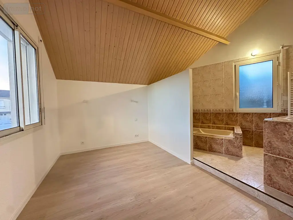 Maison a vendre Amboise 37400 Indre-et-Loire 37 131 m2 5 pièces 345767 euros 12101/1307 006