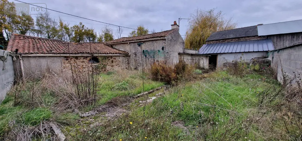 Maison a vendre Saint-Varent 79330 Deux-Sèvres 79 35 m2 41800 euros 79079-42 008