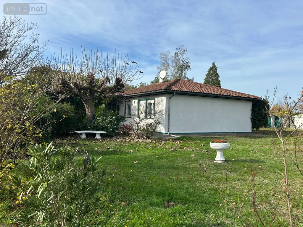 Maison a vendre Montpon-Ménestérol 24700 Dordogne 24 84 m2 4 pièces 153700 euros 18113/148 001