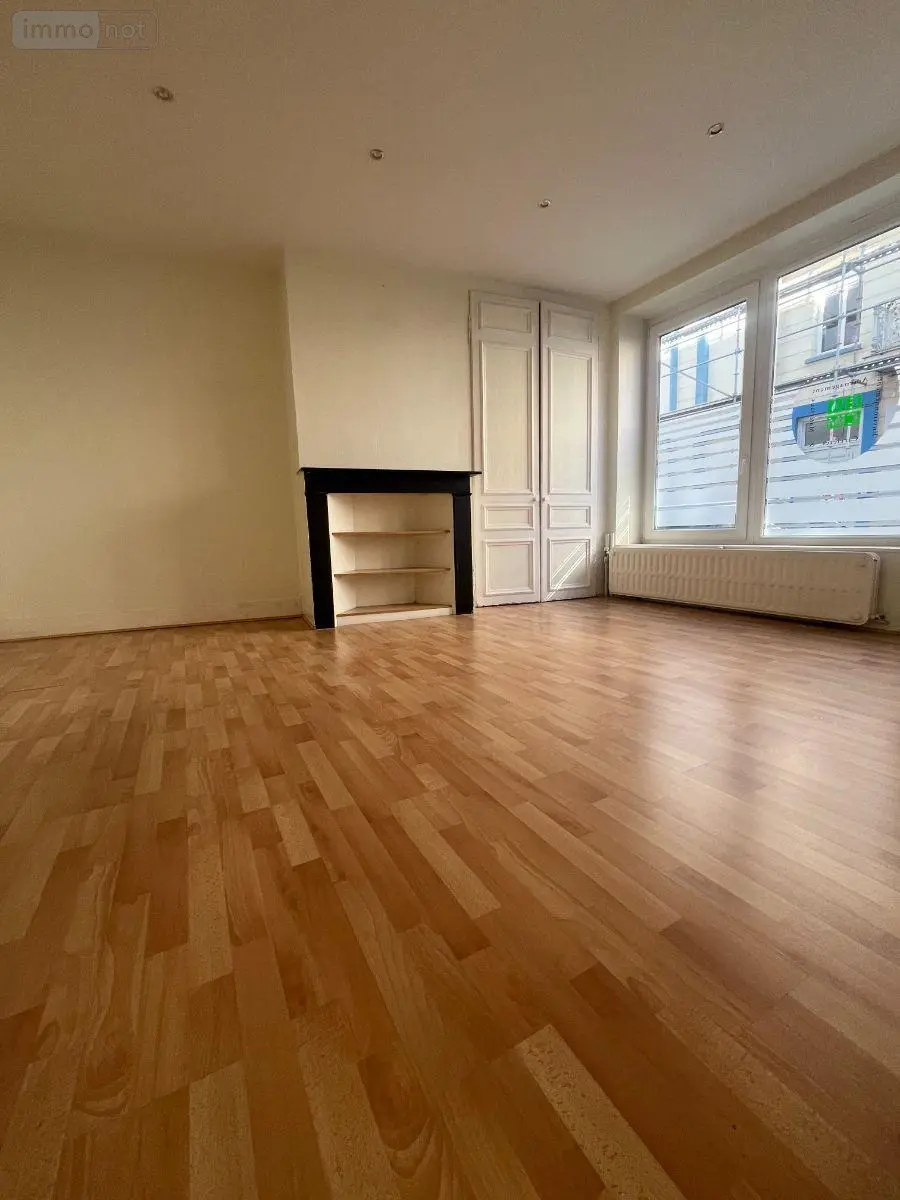 Location fonds et murs commerciaux Dunkerque 59140 Nord 59 3 pièces 965 euros D4737 002